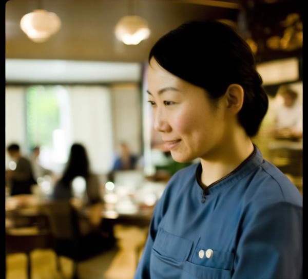 解析天兴酒店餐饮服务员，品质服务背后的默默付出