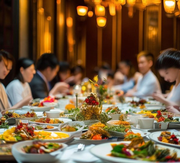 西华餐饮酒店,一餐难忘,一桌精彩—服务与体验的极致体验 西华餐饮酒店,一餐难忘,一桌精彩—服务与体验的极致体验
