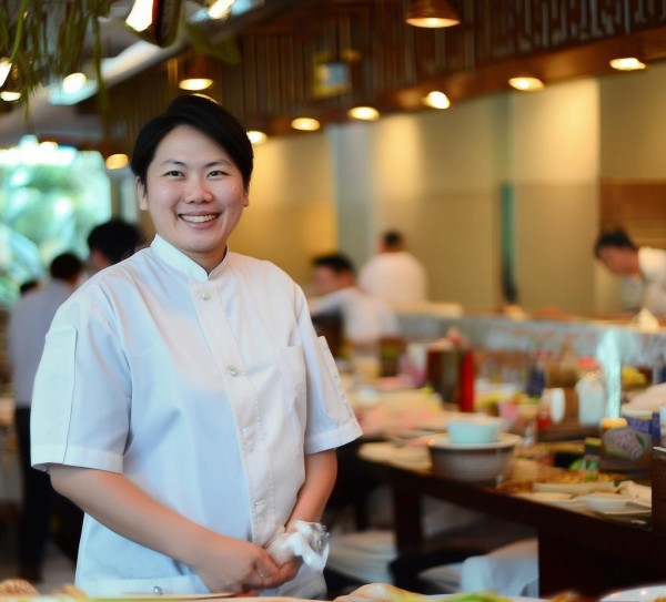花都区餐饮服务员待遇解析 花都区餐饮服务员待遇解析